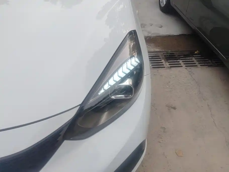 Honda Fit — миниатюра 5