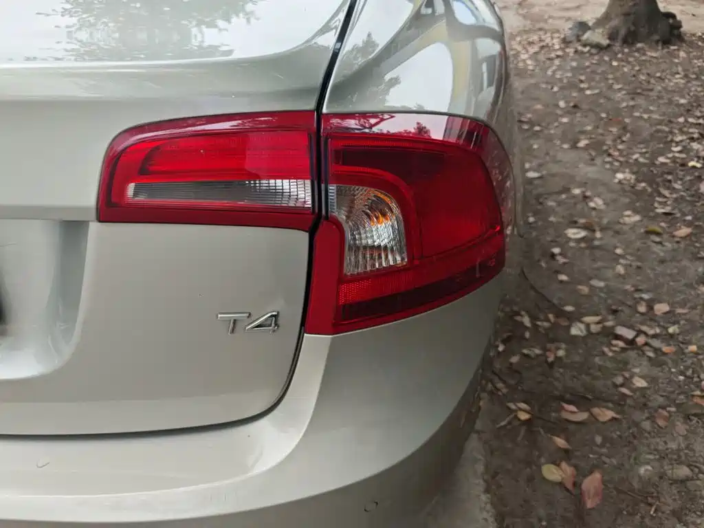 Volvo S60 — миниатюра 23