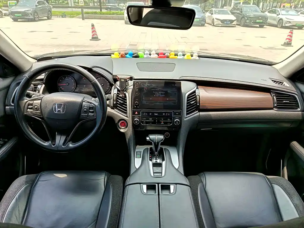 Honda Avancier 2017 240TURBO Premium