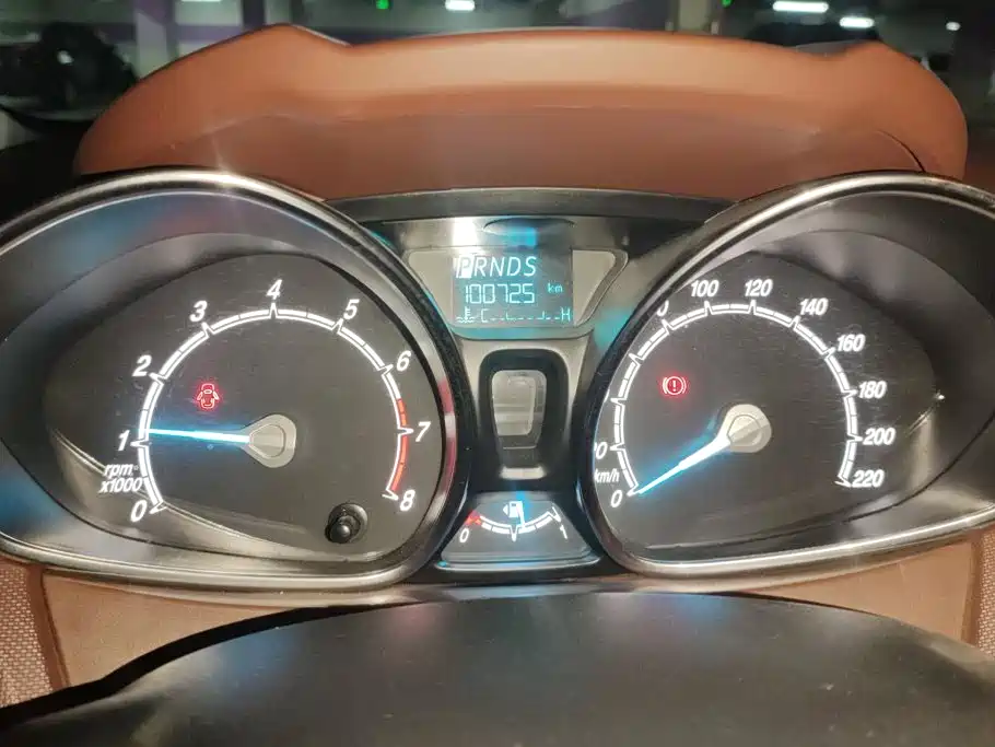 Ford Fiesta — миниатюра 14