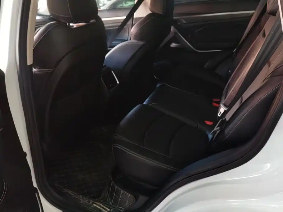 Geely Boyue — миниатюра 11