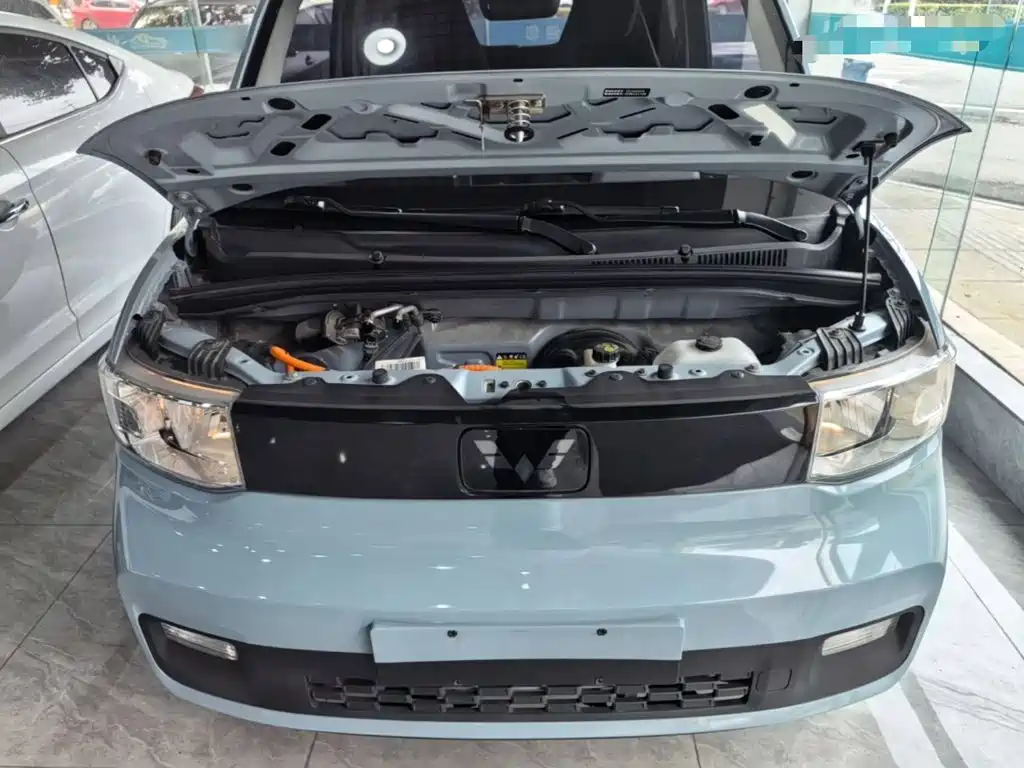 Wuling MINIEV — миниатюра 20