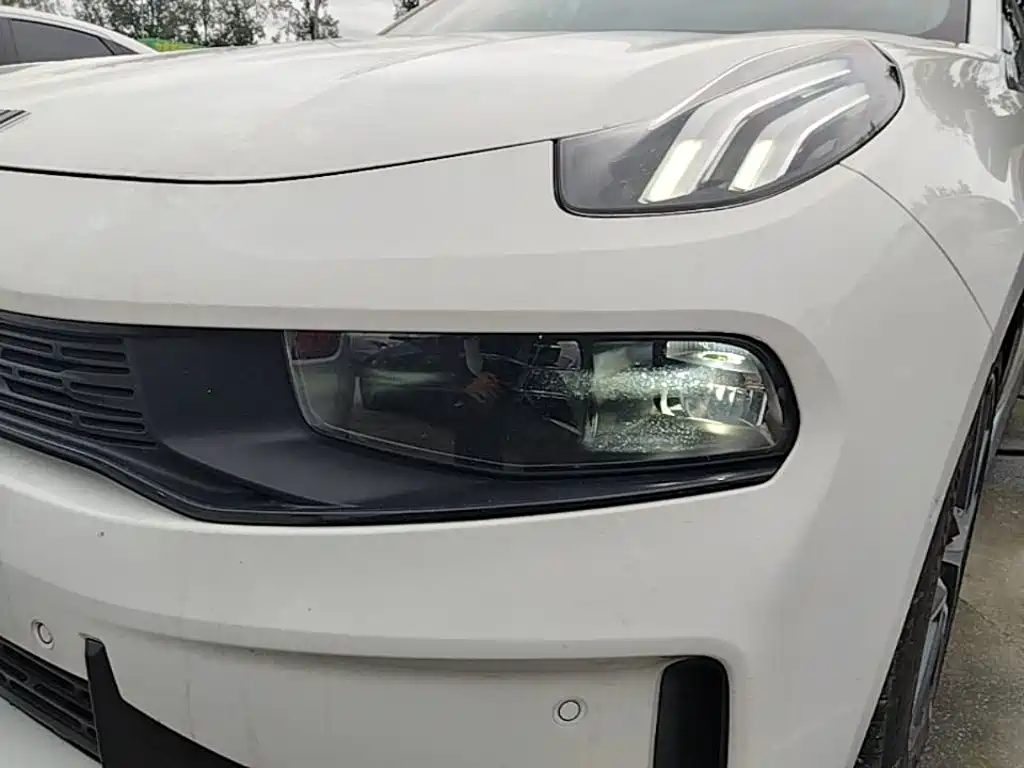 Lynk & Co 03 — миниатюра 24
