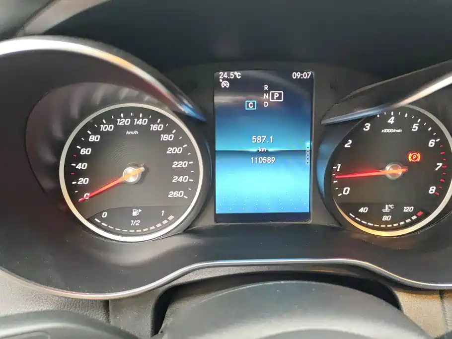 Mercedes-Benz C-Class — миниатюра 14