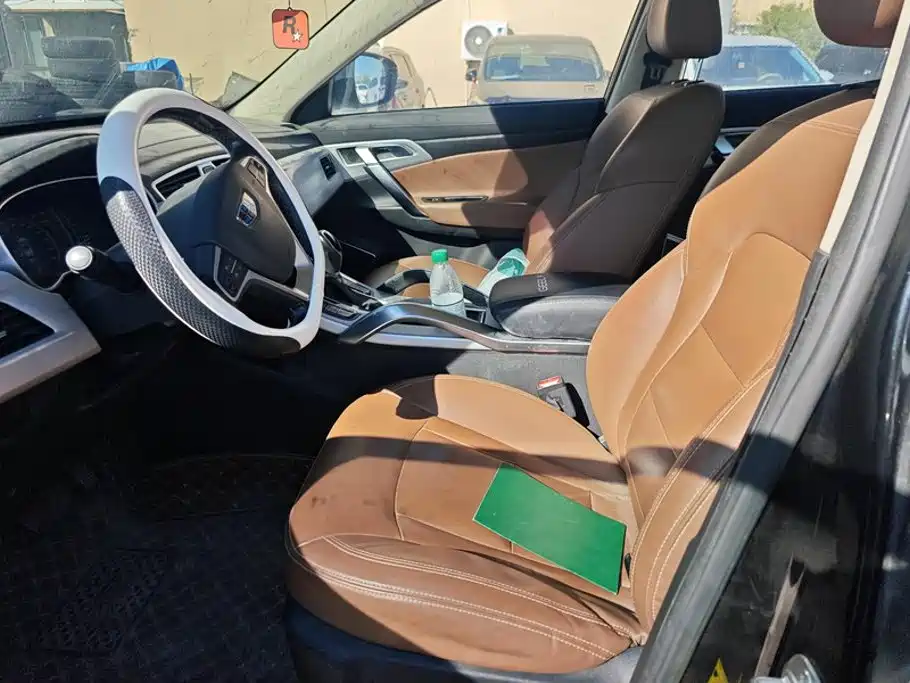 Geely Boyue — миниатюра 9