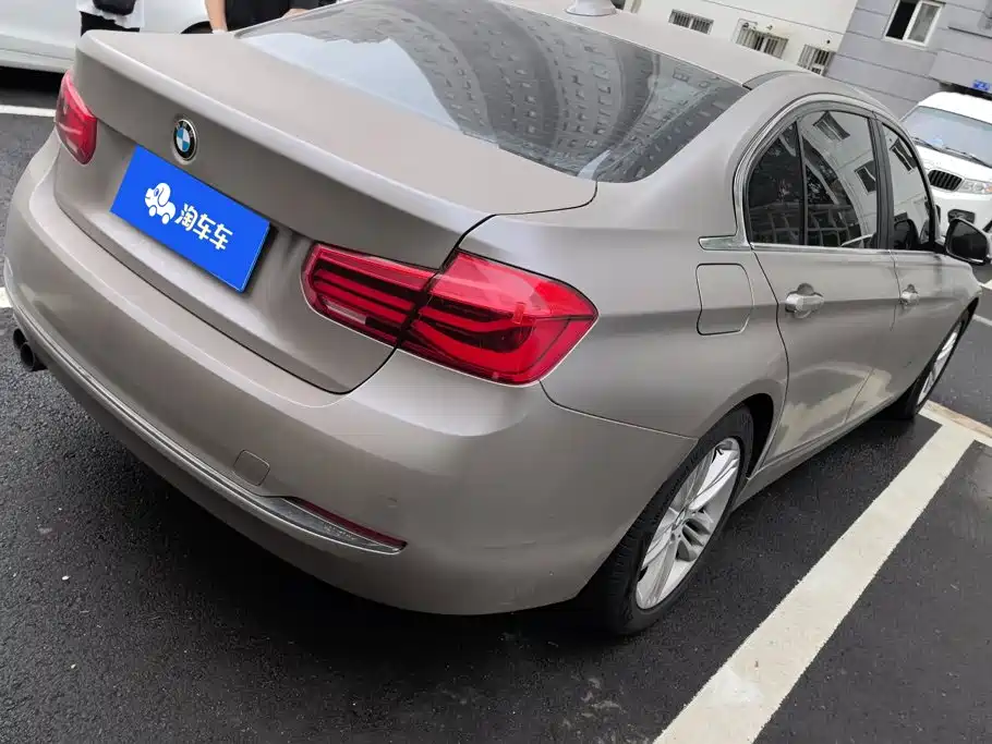 BMW 3 Series — миниатюра 3