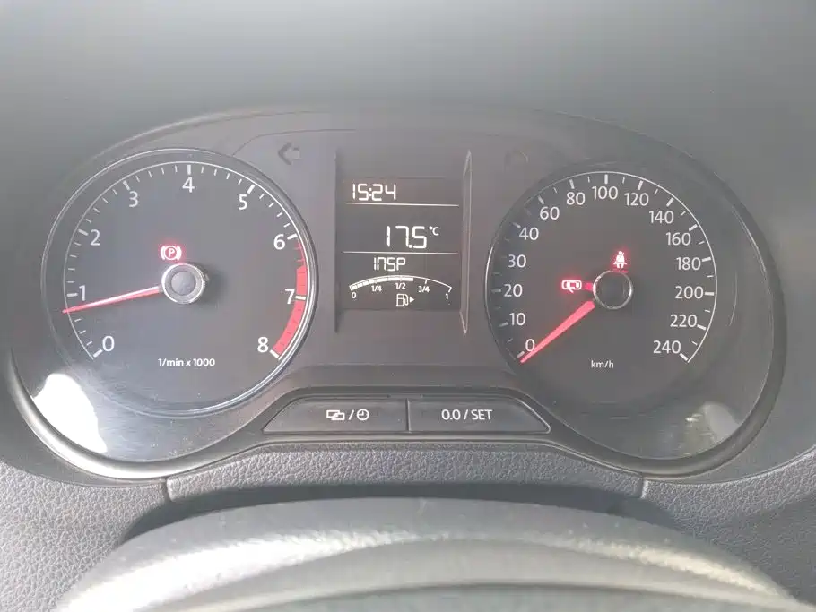 Volkswagen Polo — миниатюра 14