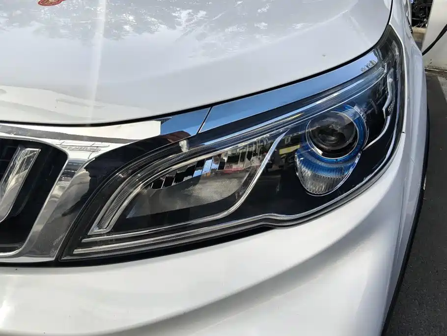 Geely Vision X3 — миниатюра 5