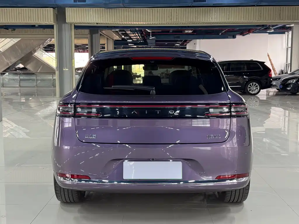 AITO ASK THE WORLD M5