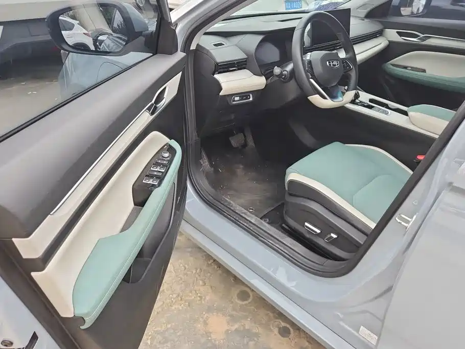 Geely L HiP — миниатюра 9