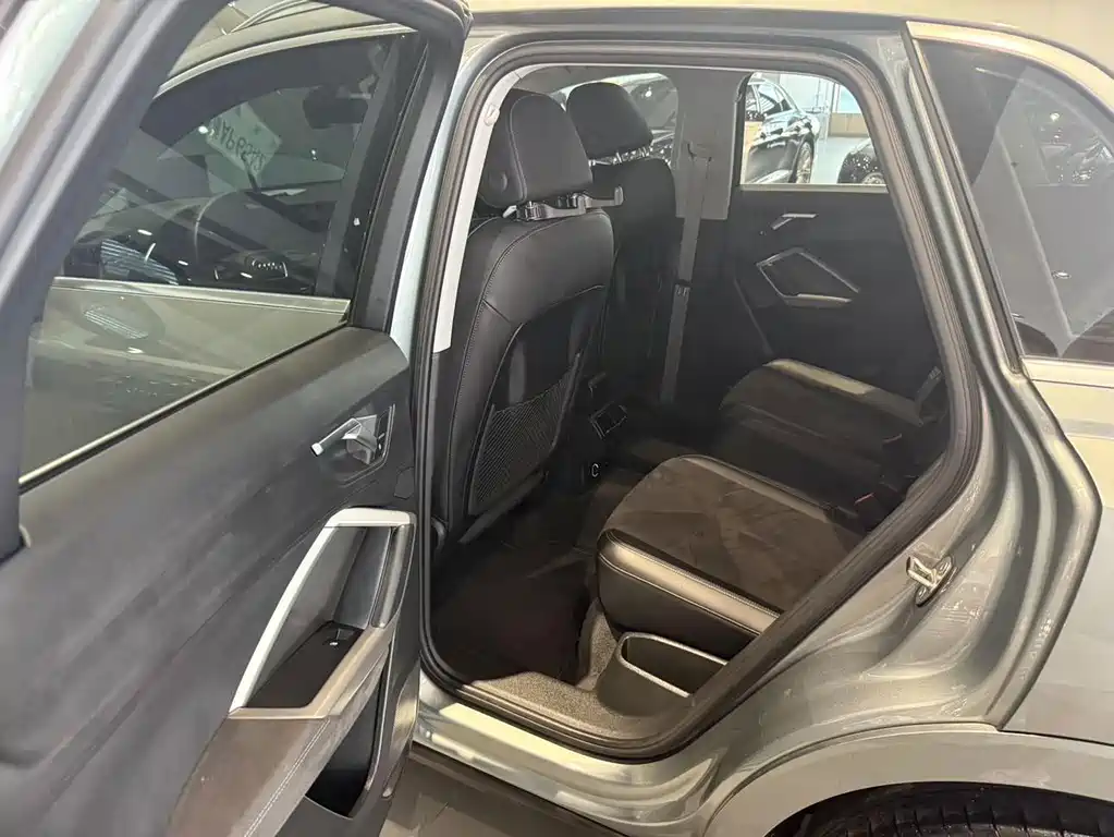 Audi Q3 — миниатюра 8