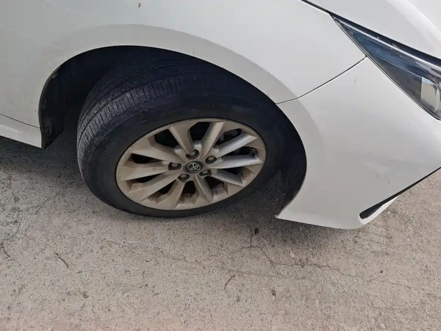 Toyota Corolla — миниатюра 6