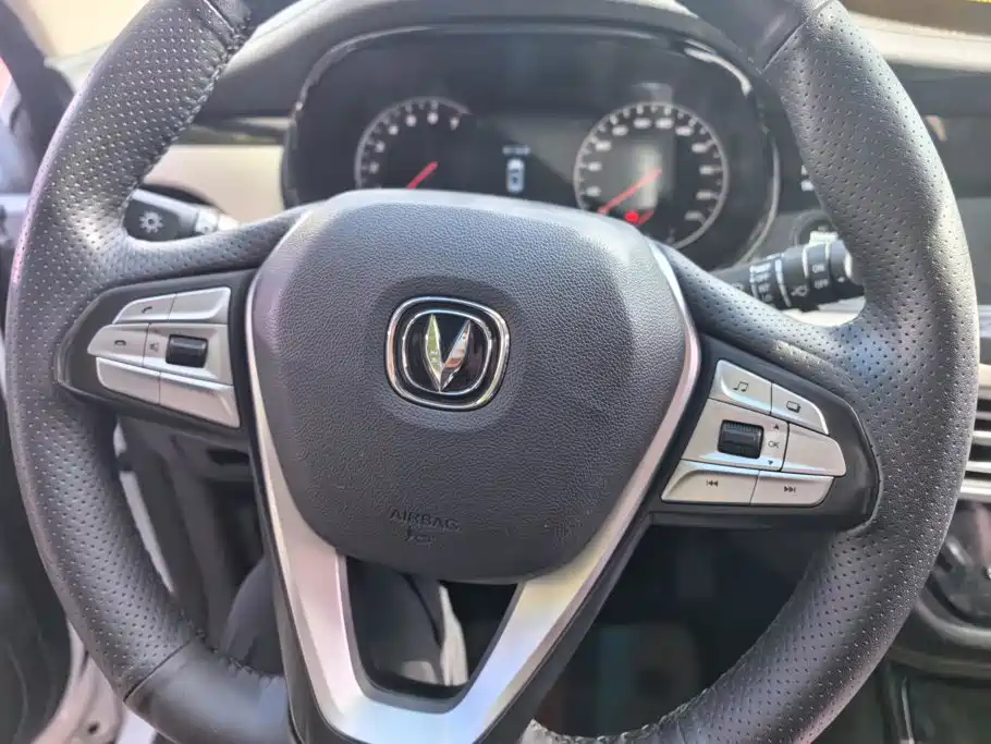 Changan CS35PLUS — миниатюра 15