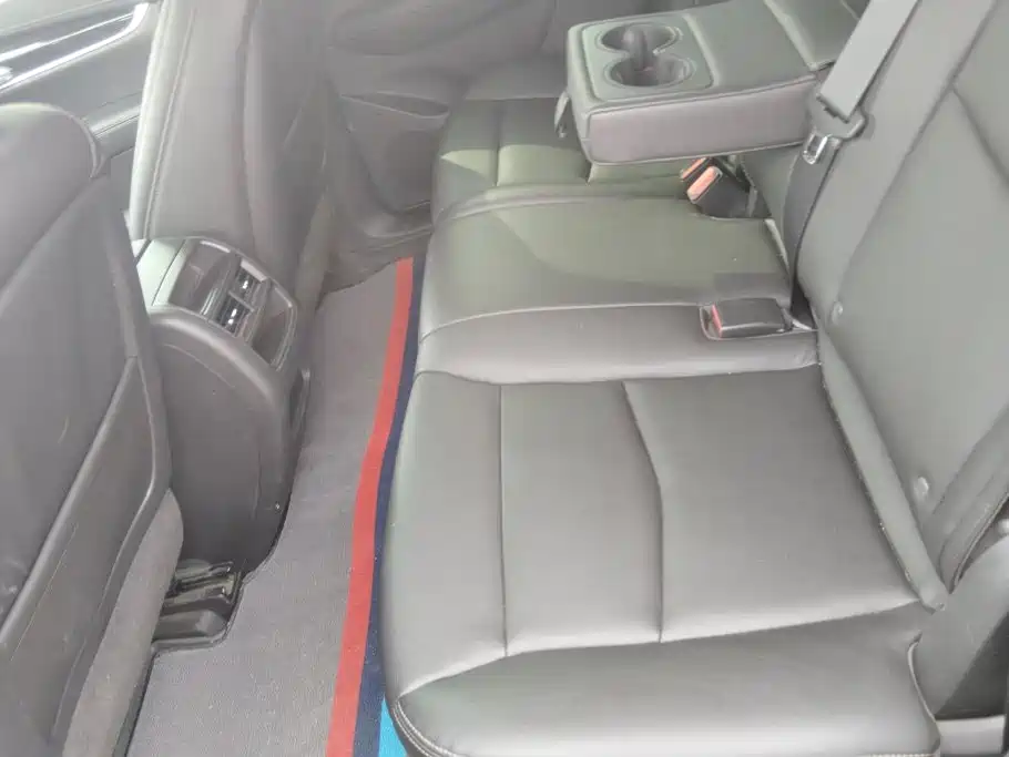 Cadillac XT5 — миниатюра 11