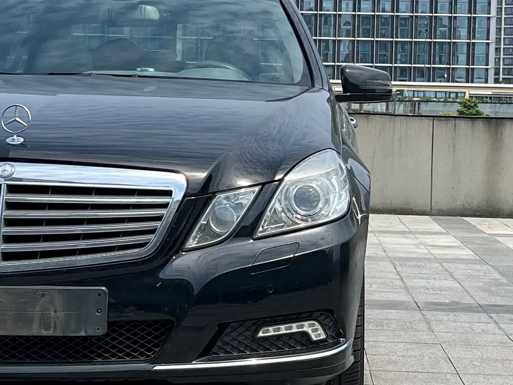 Mercedes-Benz E-Class E 2009 E 300
