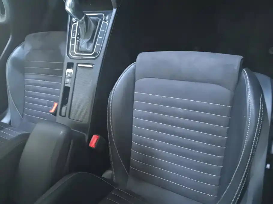 Volkswagen Magotan — миниатюра 8
