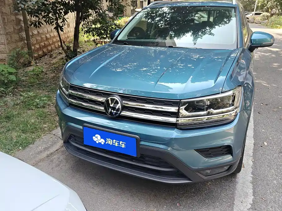Volkswagen Tharu — миниатюра 2