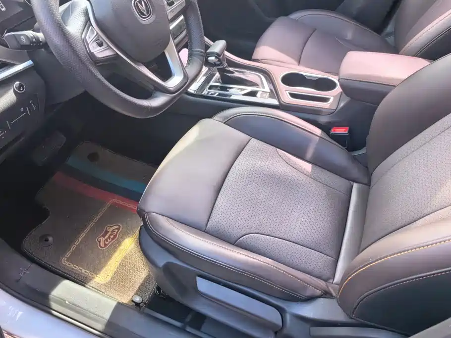 Changan CS35PLUS — миниатюра 9