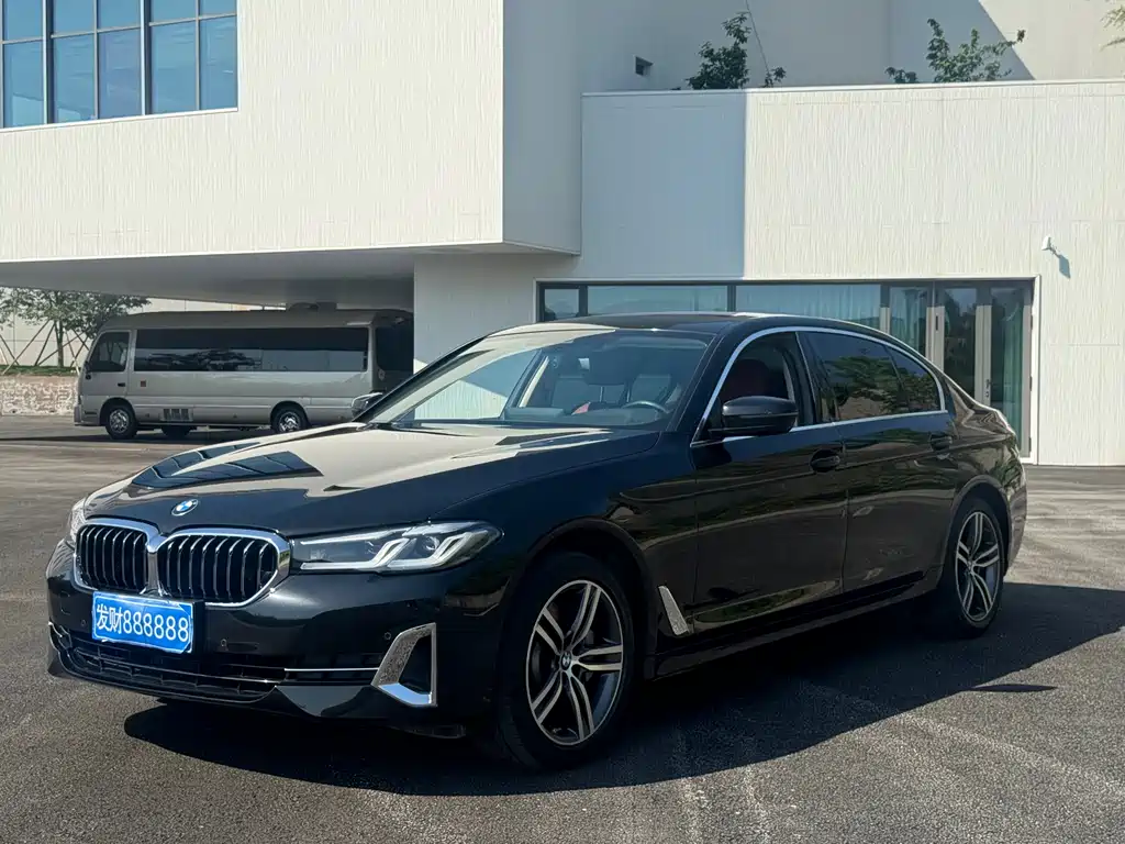 BMW 5 Series 2022