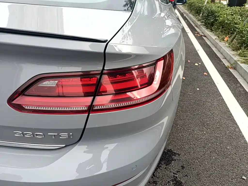 Volkswagen CC — миниатюра 8