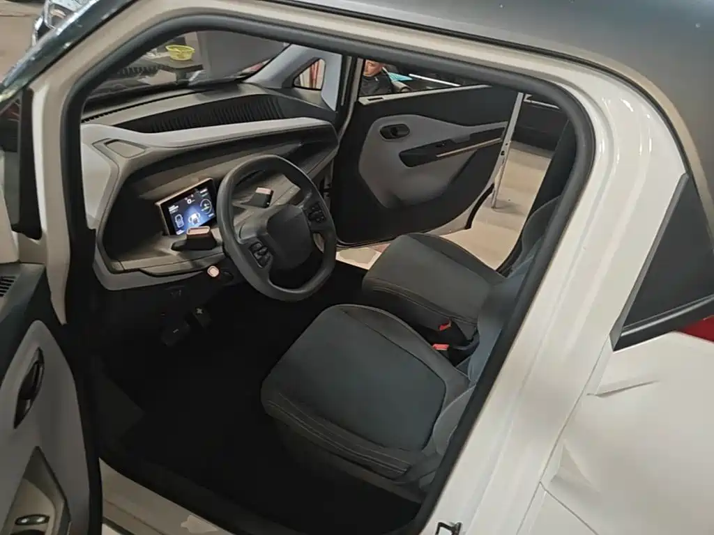 Baojun E200 — миниатюра 17