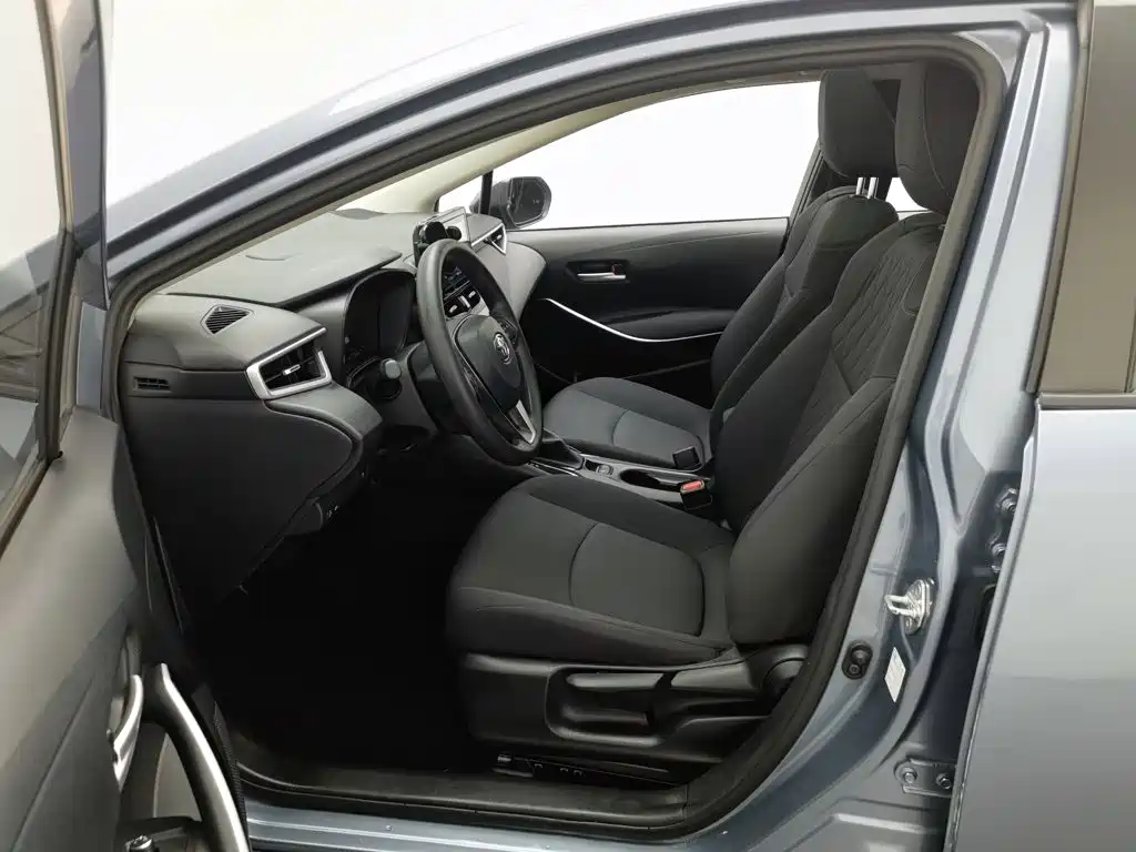 Toyota Corolla — миниатюра 10