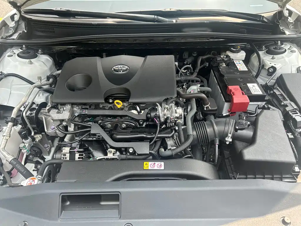 Toyota Camry — миниатюра 22