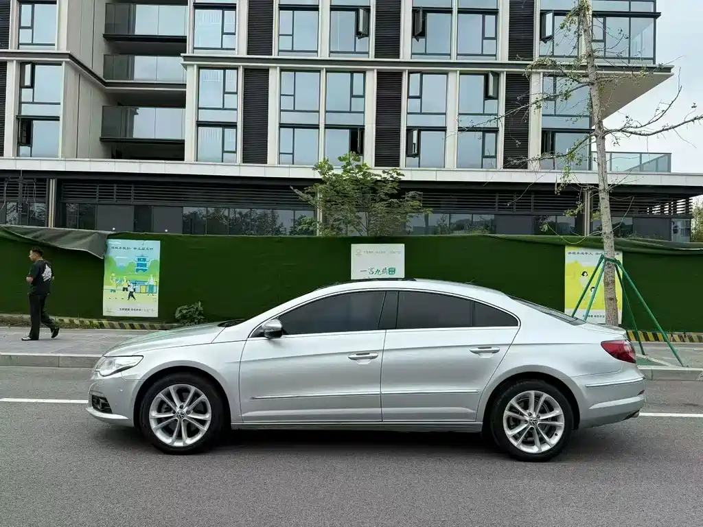 Volkswagen CC — миниатюра 7