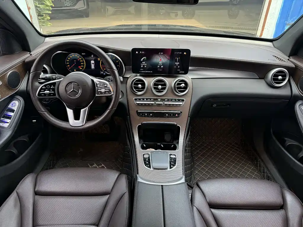 Mercedes-Benz GLC 2022 GLC 260 L 4MATIC Luxury