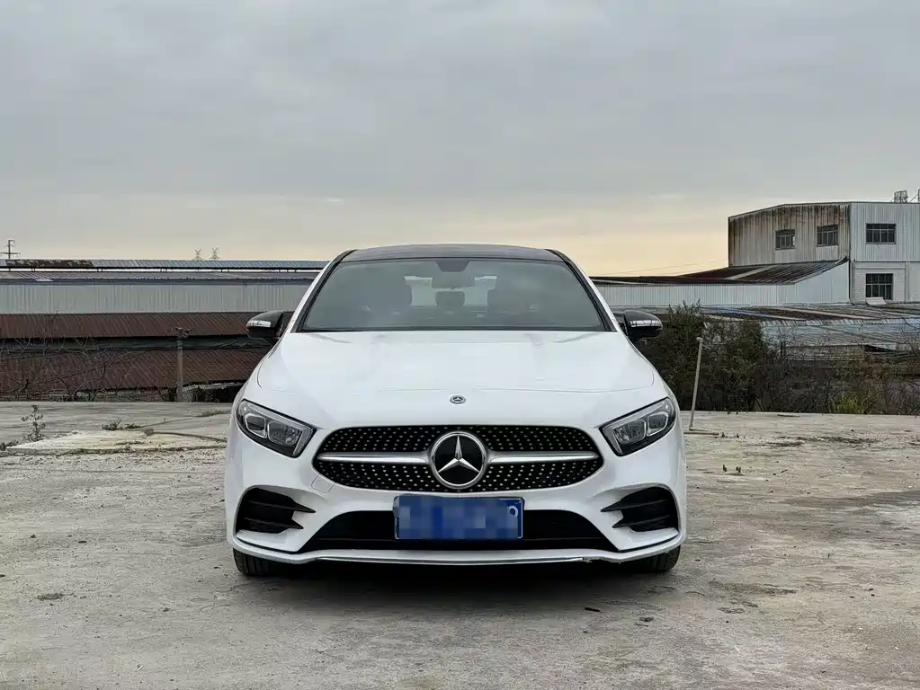 MERCEDES BENZ A CLASS