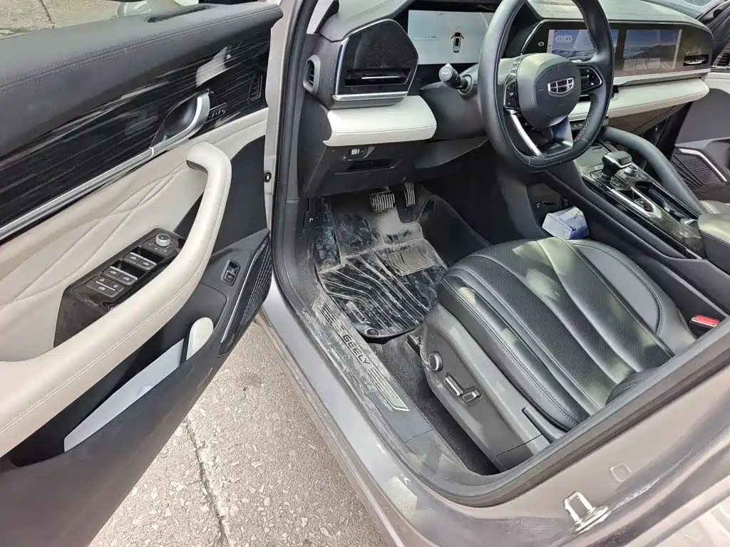 Geely Xingyue L — миниатюра 14