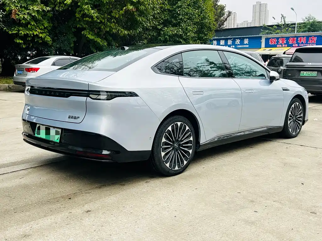 Nissan N7 — миниатюра 6