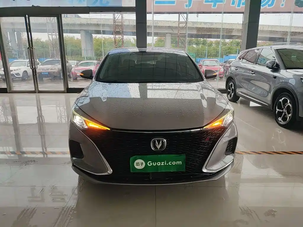 Changan Eado — миниатюра 3