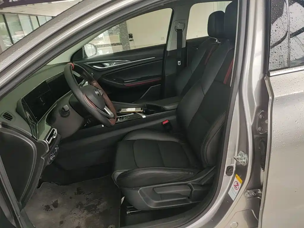 Changan Eado — миниатюра 15