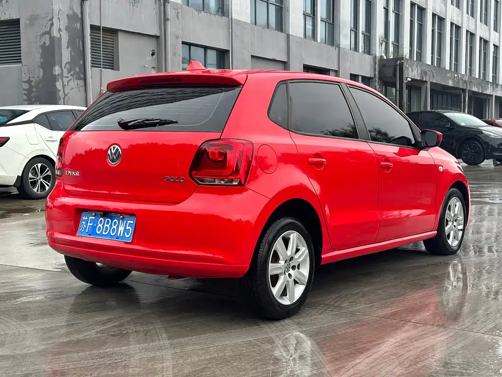 Volkswagen Polo — миниатюра 5