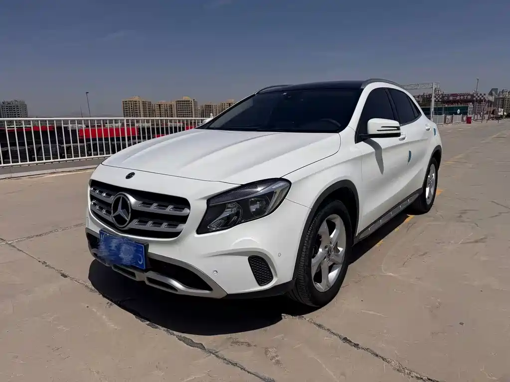 Mercedes-Benz GLA 2019