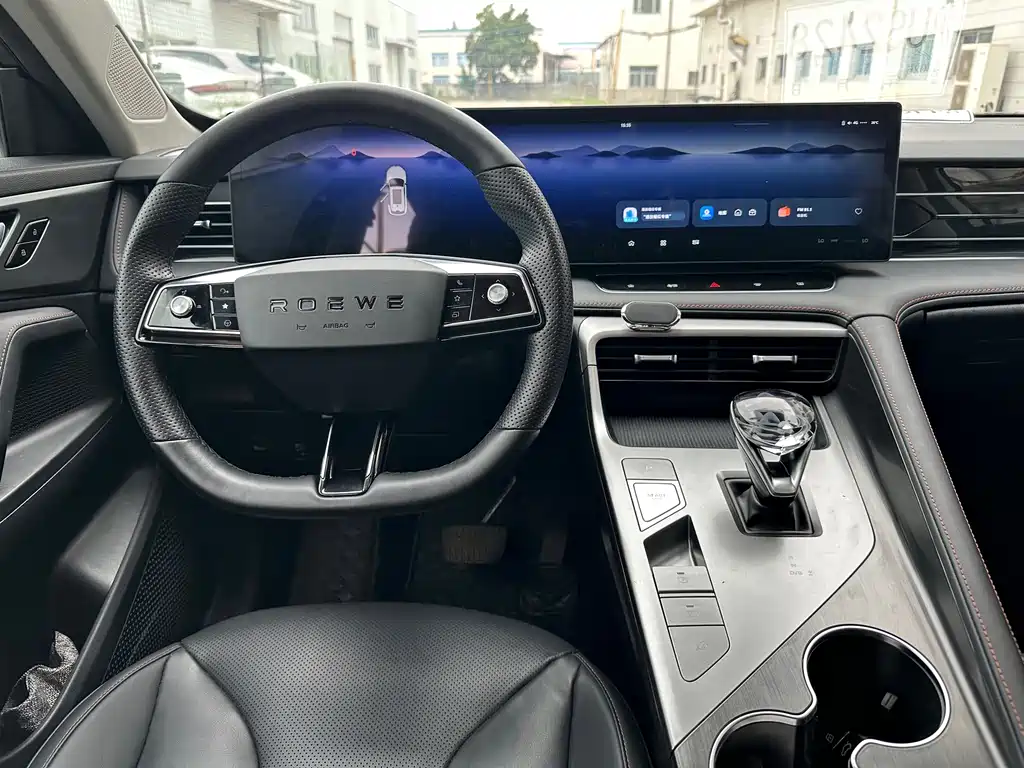 Roewe RX5 — миниатюра 11