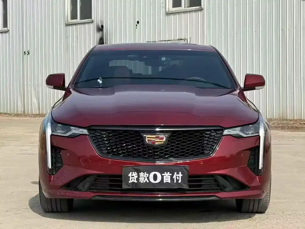 Cadillac CT4 2021