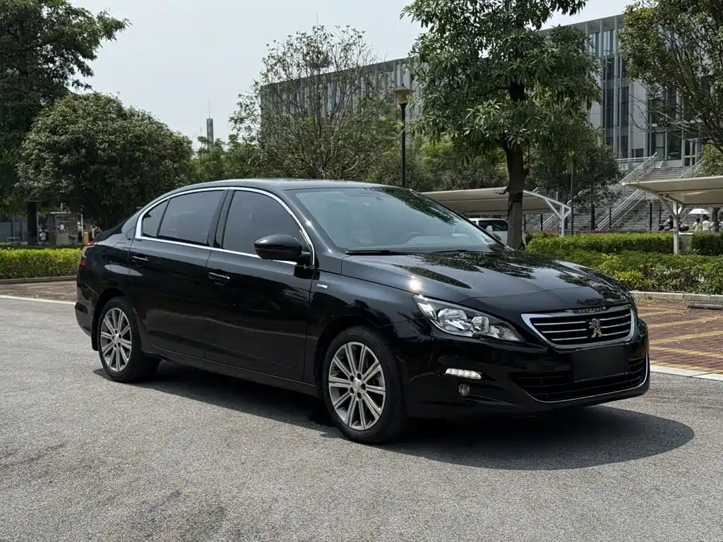 Peugeot 408 — миниатюра 9