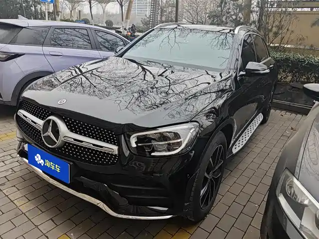 MERCEDES-BENZ GLC