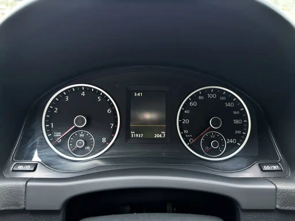Volkswagen Tiguan — миниатюра 5