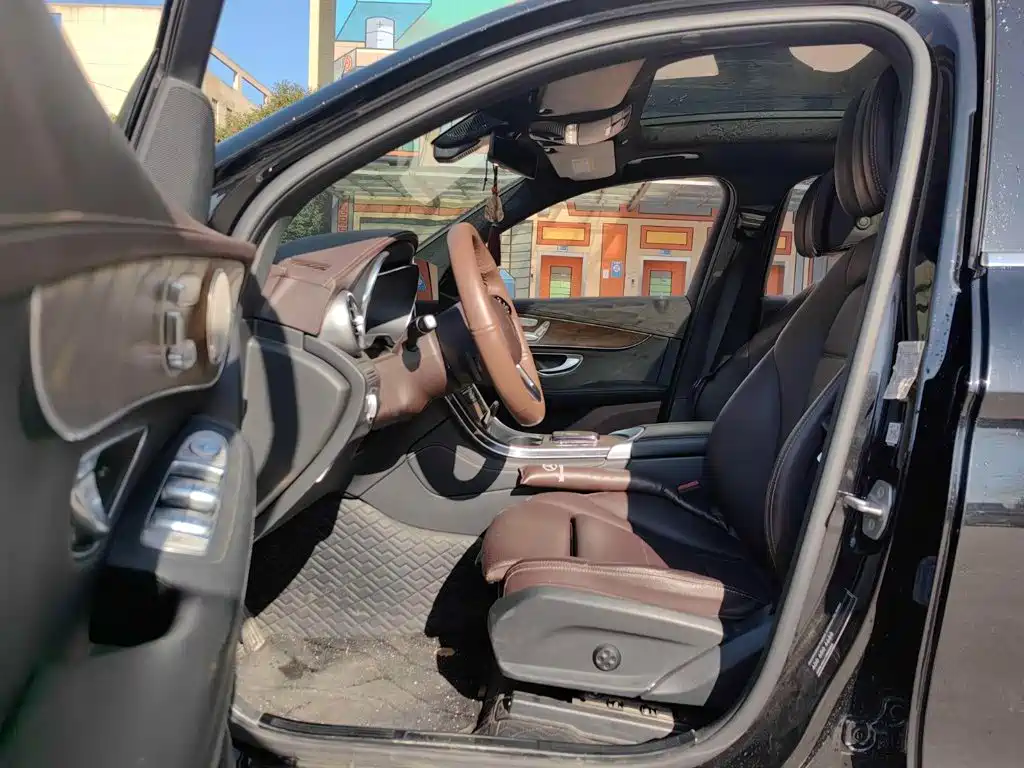 Mercedes-Benz GLC — миниатюра 6
