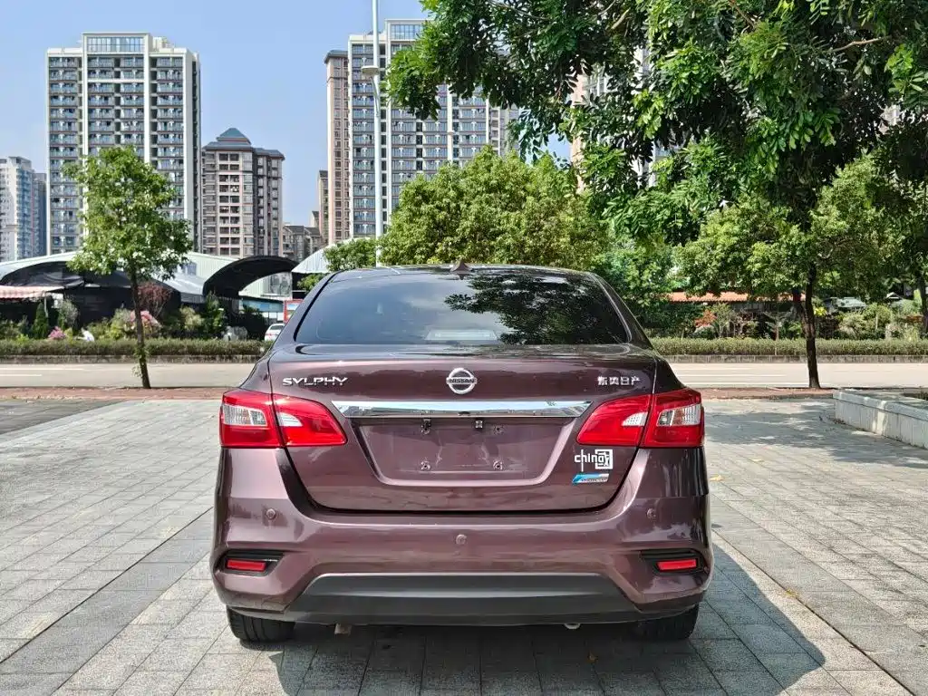 Nissan Sylphy — миниатюра 8
