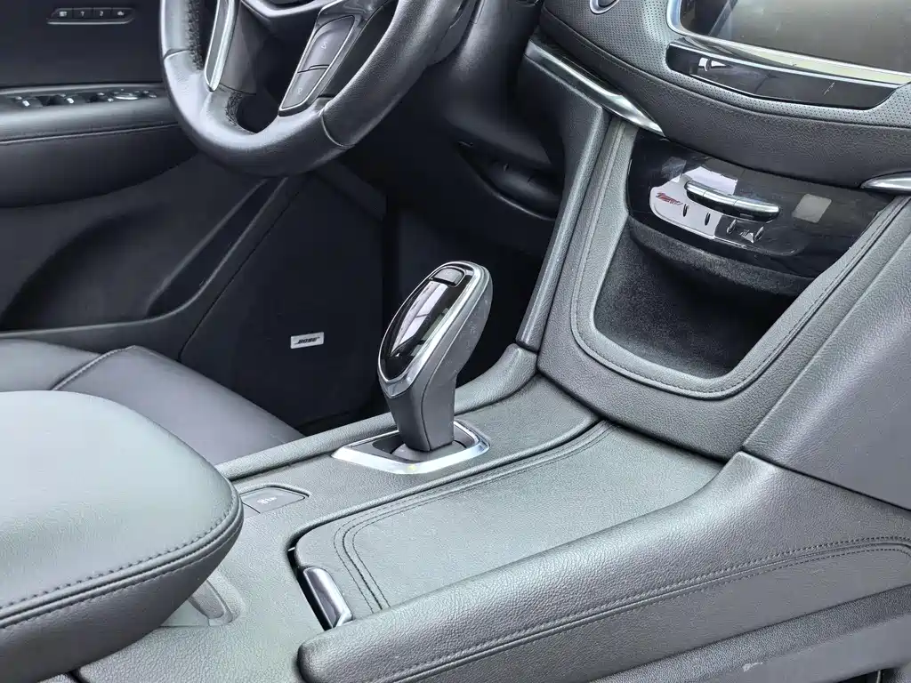 Cadillac XT5 2018 25T Luxury