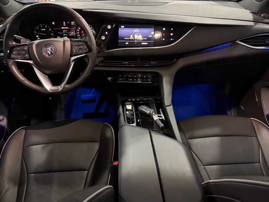 Buick Enclave — миниатюра 17