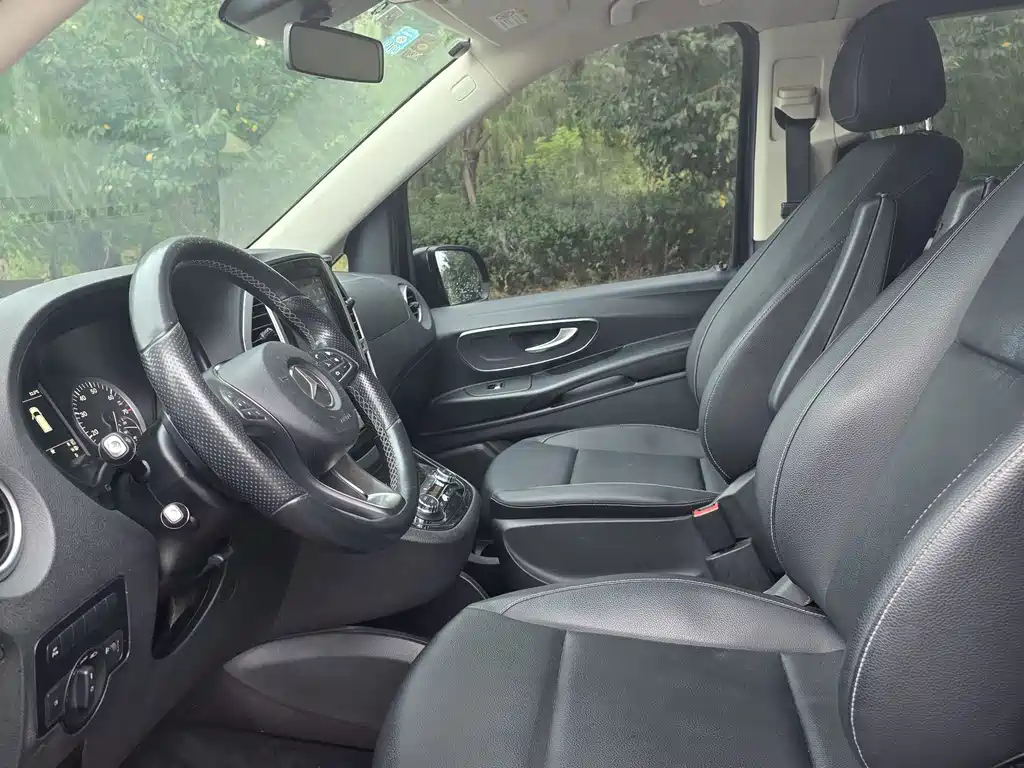 Mercedes-Benz Vito — миниатюра 8