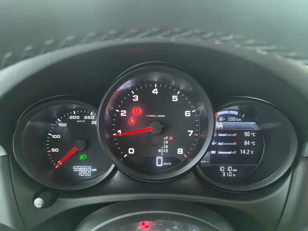 Porsche Macan — миниатюра 22