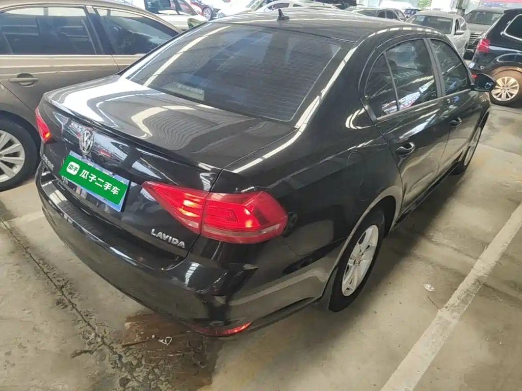 Volkswagen Lavida — миниатюра 7
