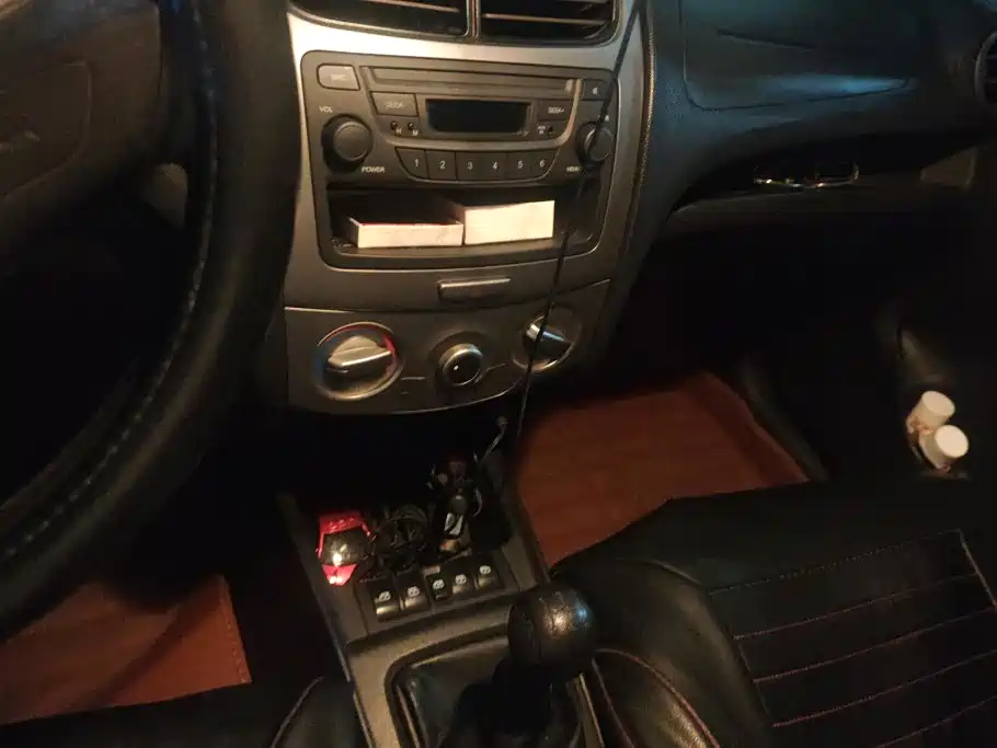 Chevrolet Sail — миниатюра 16