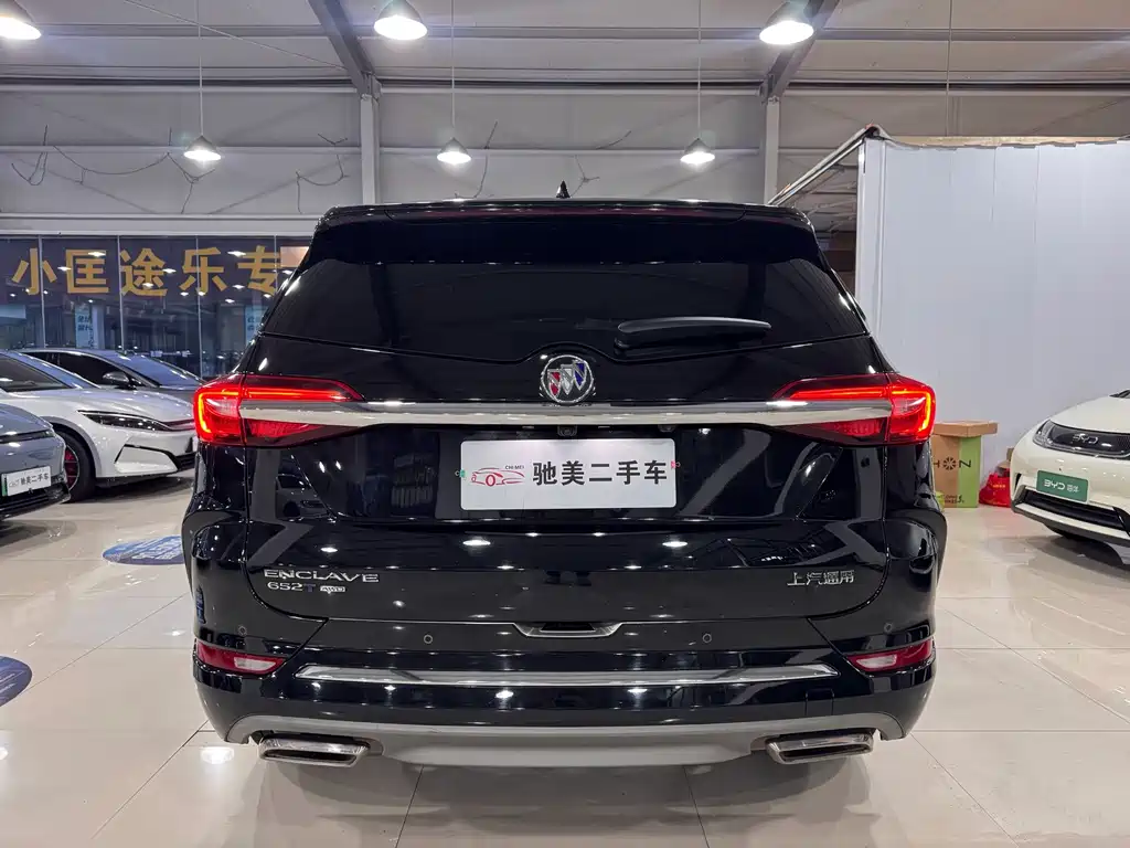 Buick Enclave — миниатюра 6